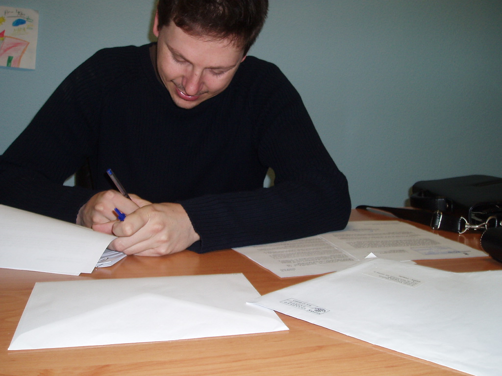 Firma del primer convenio con la Consejería de Bienestar Social. Año 2006